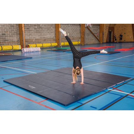 Aire d'évolution Unicolore 4 m x 4 m x 4 cm Sarneige