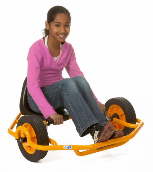 Kart rond 4/10 ans RABO 7037